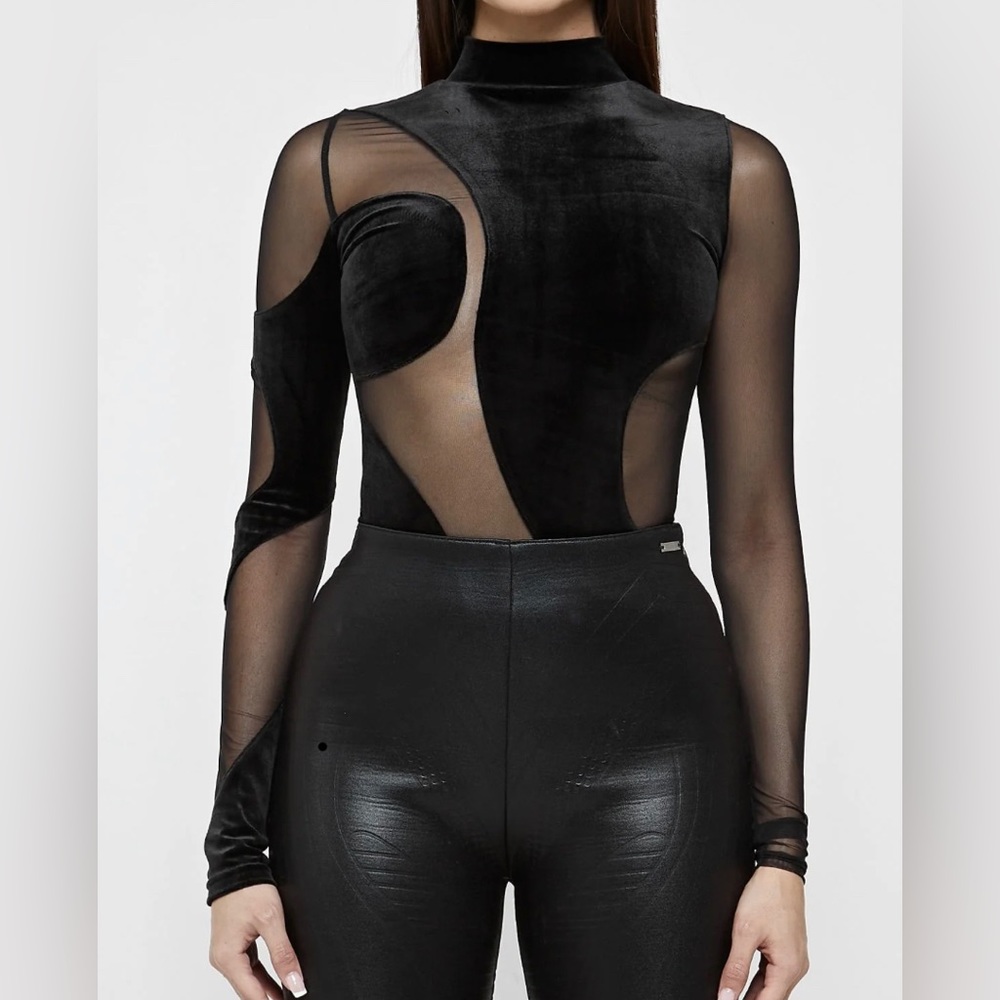 Maniere De Voir VELOUR & MESH CONTOUR BODYSUIT